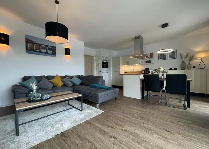 Sonnenweg 48-6 Miro شقة *